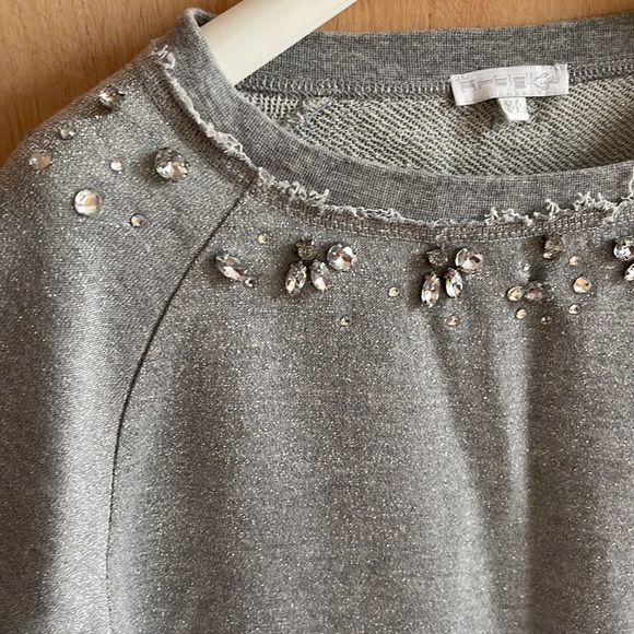 Artigili Girl/ Byblos’s Sparkly Top with Gems - Picture 2 of 9